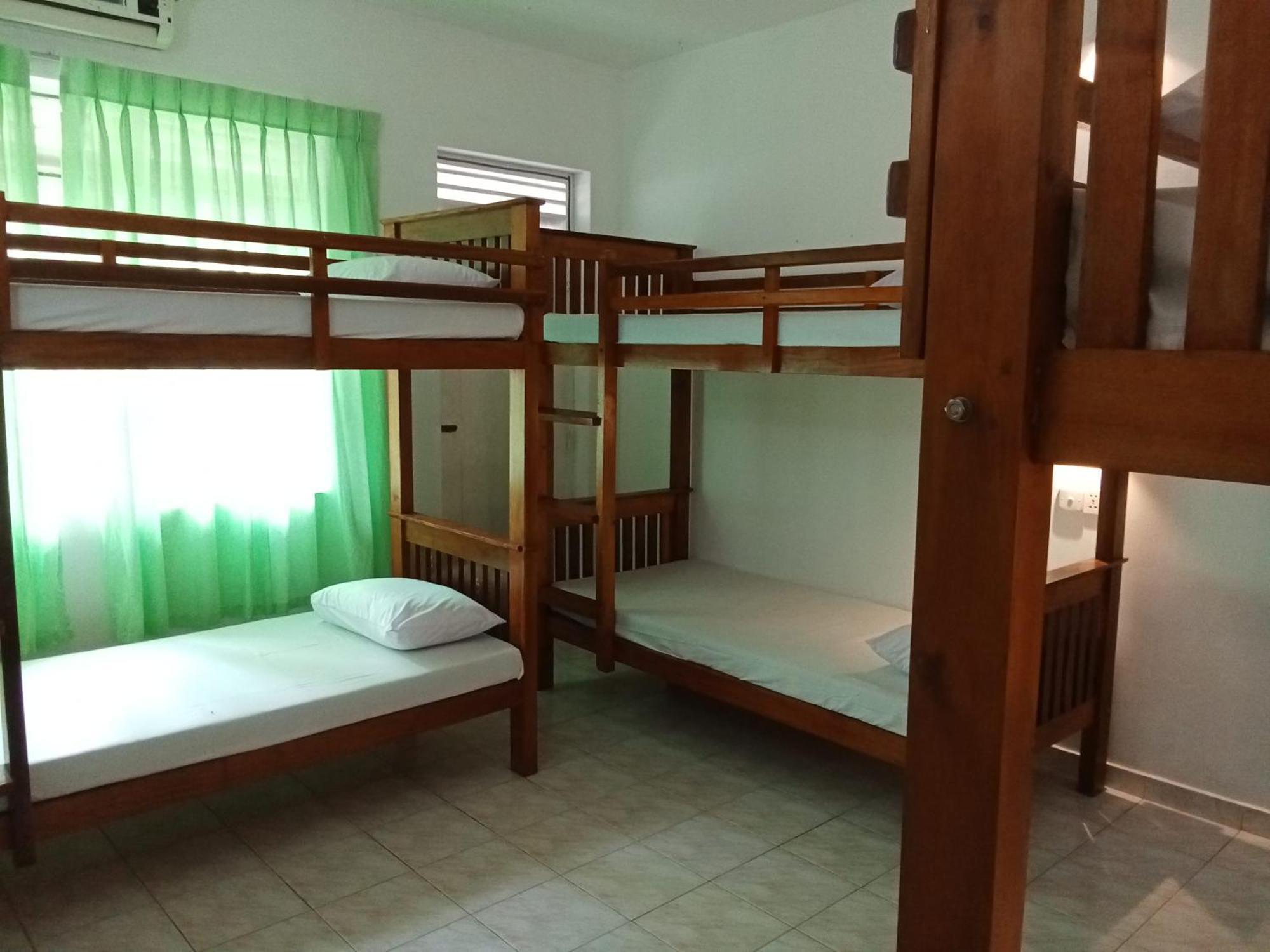 Sihara Rooms & Hostel Матара Екстериор снимка