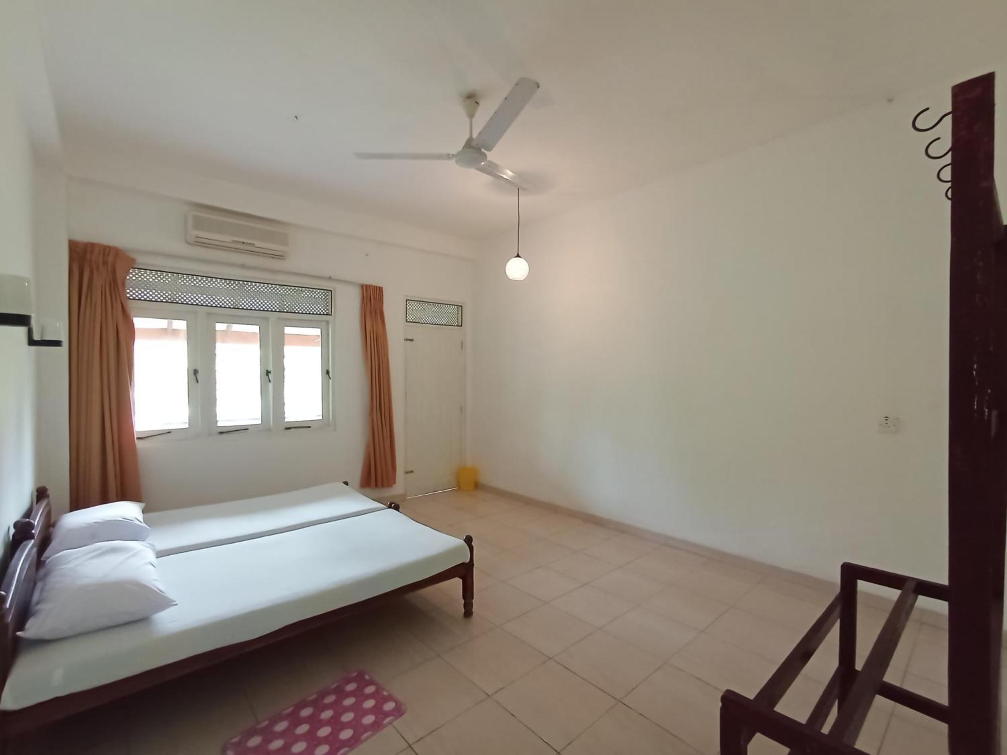 Sihara Rooms & Hostel Матара Екстериор снимка