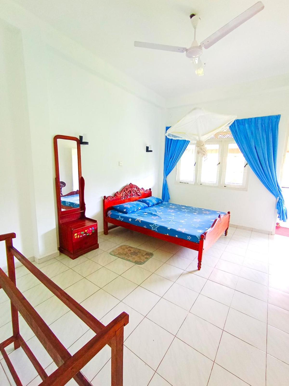 Sihara Rooms & Hostel Матара Екстериор снимка